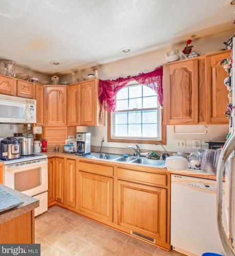 10008 Craigs Church Ln, Spotsylvania, VA 22551-5520