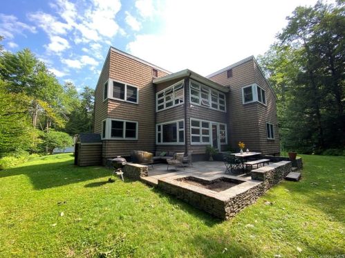 4 Bradford Rd, Monticello, NY 12777-6314