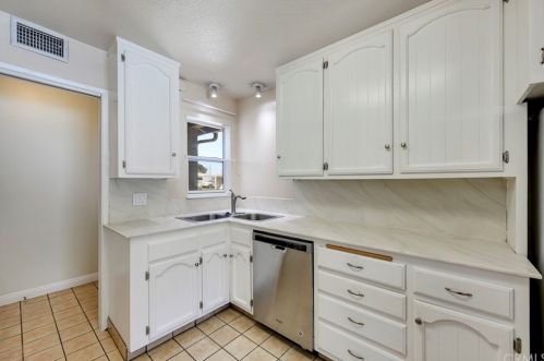 6153 Norstadt Way, Buena Park CA  90620-1414 exterior