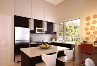 16015 Cleveland St, Redmond WA  98052-4321 exterior