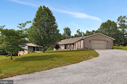 9478 Fort Stouffer Rd, Upton PA  17225-9780 exterior