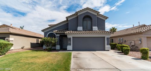 3915 Vaughn Ave, Gilbert, AZ 85234-4429