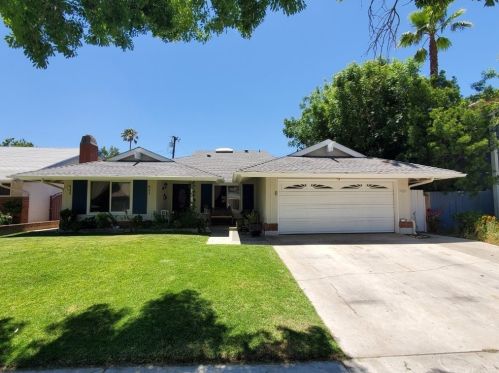 19642 Four Oaks St, Santa Clarita, CA 91351-2020