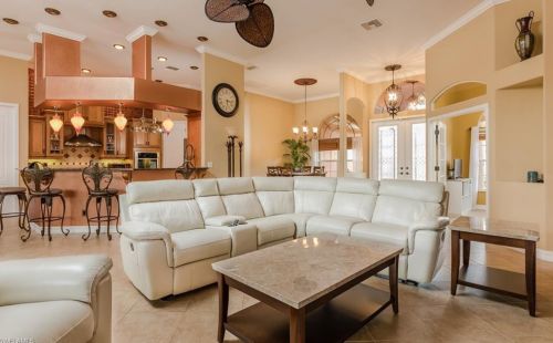 2102 11th Pl, Cape Coral, FL 33990-4658