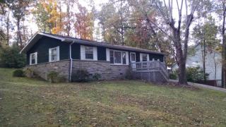 86 Maple St, Crossville, TN 38555-5942