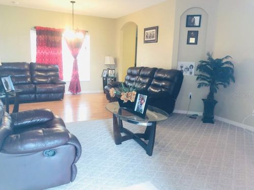 422 Columbia Ct, Kissimmee, FL 34759-5959