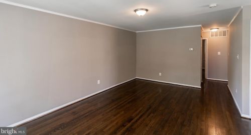 3319 27th Ave, Temple Hills MD  20748-2815 exterior