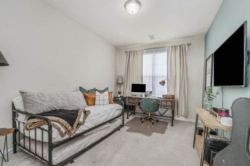 105 Woodside Park Dr, Amelia OH  45102-8711 exterior