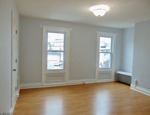 124 Sherman Ave, Paterson, NJ 07506-1023