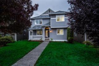 1925 28th Avenue Ct, Puyallup, WA 98373-1362