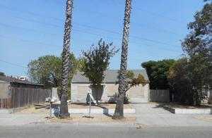 2560 Princeton St, Sacramento, CA 95815-2729