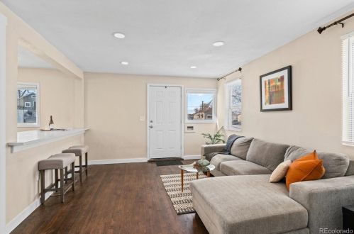 260 King St, Denver CO  80219-1926 exterior