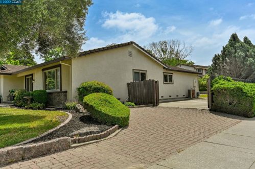 1 Carousel Ct, San Ramon CA  94583-1707 exterior