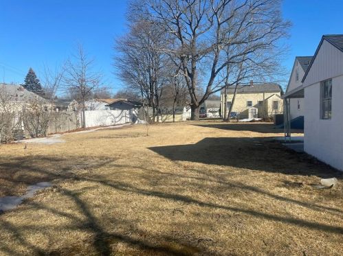 13 Almy St, Warwick RI  02886-3601 exterior