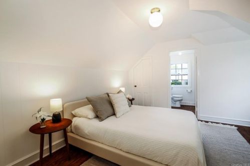 30 Brite Ave, Scarsdale NY  10583-2305 exterior