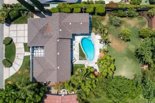 9851 Oakwood Cir, Orange CA  92861-1221 exterior