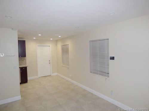 4610 39th Ave, Vero Beach, FL 32967-6378