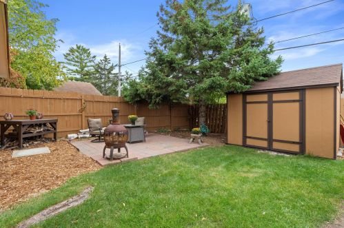 6240 Kinnickinnic Riv Pkwy, Milwaukee WI 53219-3010 exterior