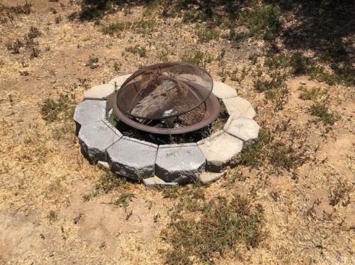 2845 Shalimar Pl, Riverside CA  92504-4315 exterior