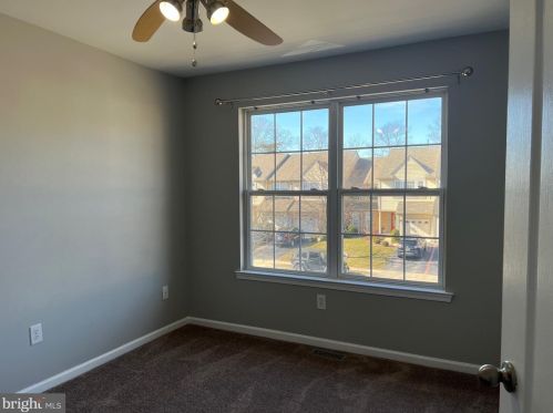 214 Roosevelt Blvd, Berlin Boro NJ  08009-7105 exterior