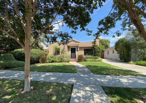 3758 Rose Ave, Long Beach, CA 90807-4333