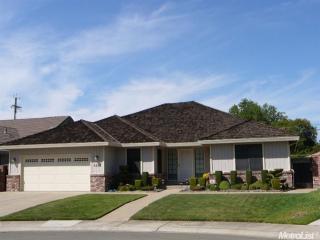 5528 Danjac Cir, Sacramento, CA 95822-2459