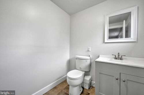 32 North Dr, Schuylkill Haven PA  17972-8955 exterior
