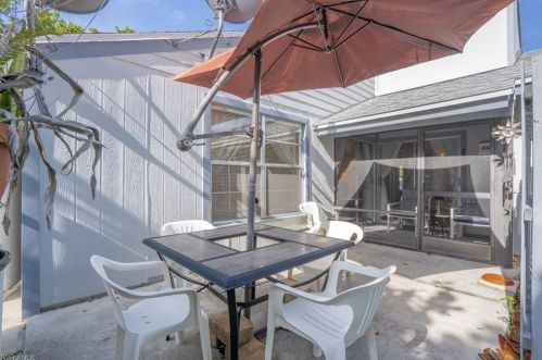 10599 Roxbury Ct, Lehigh Acres FL  33936-7260 exterior