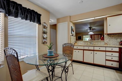 171 Hidden Spg Cir, Kissimmee FL 34743-6121 exterior