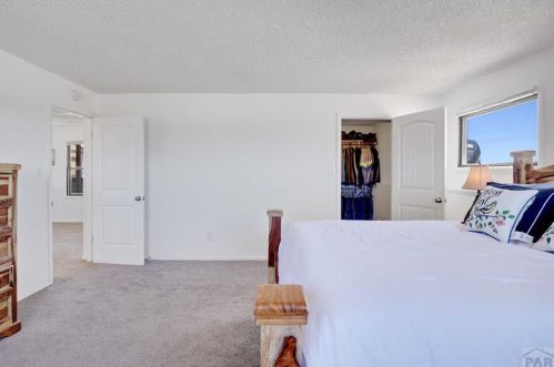 1045 Jaroso Dr, Pueblo CO 81007 exterior