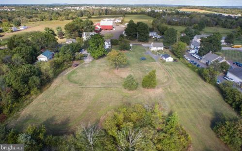 4500 Skippack Pike, Collegeville PA  19473-2033 exterior