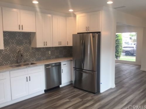 5134 Ashworth St, Lakewood CA  90712-1280 exterior