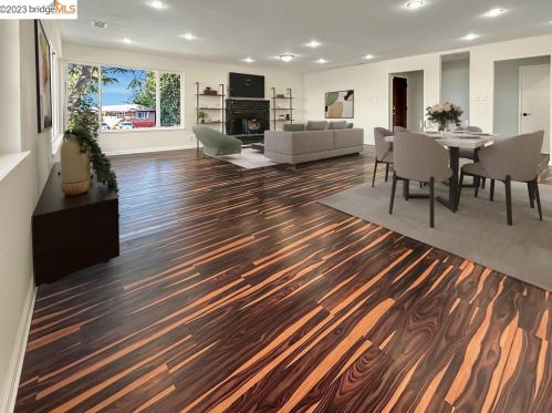 4224 Scenic Ave, West Pittsburg CA  94565-6036 exterior