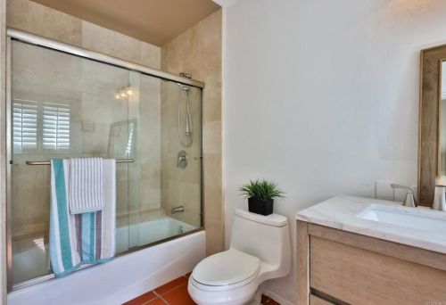 1124 Lostinda St, El Cajon CA  92019-3255 exterior