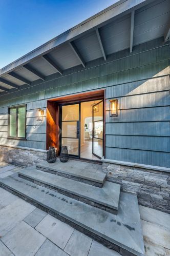 30 Bella Vis Ave, Tiburon CA 94920-2415 exterior