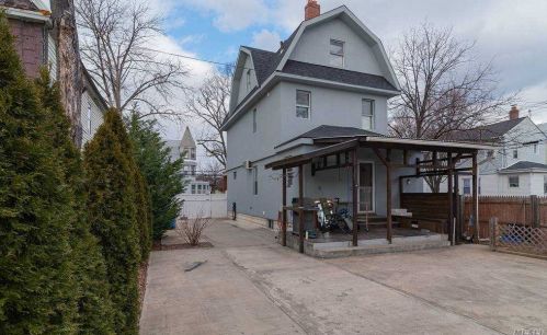 88-16 89th Ave, Jamaica, NY 11421-2410