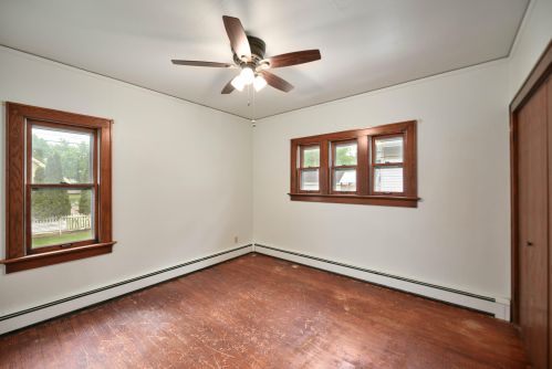 2141 59, Milwaukee WI 53219-1549 exterior