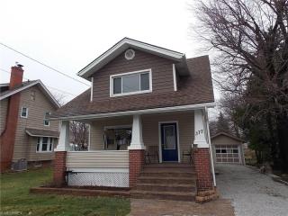 372 Broad St, Wadsworth, OH 44281-2245