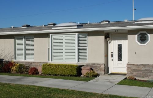 1681 Monterey Rd, Seal Beach, CA 90740-5222