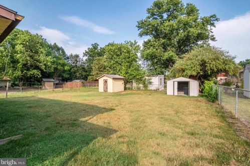 3 Old Barn Rd, Richmond National Battlefiel VA  22835-9008 exterior