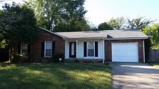 206 Millstone Cir, Clarksville, TN 37042-5925