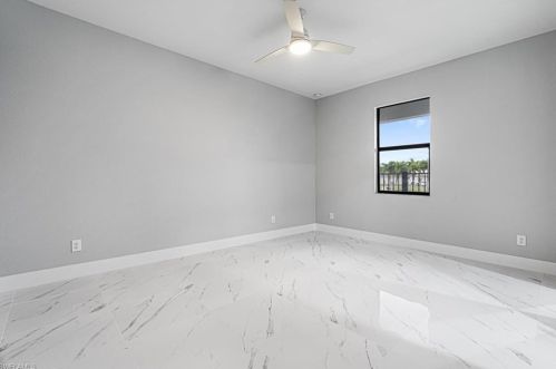 1908 14 St, Cape Coral FL  33909-1643 exterior