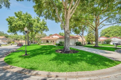 7424 Elsworth Ct, Orlando, FL 32819-4666