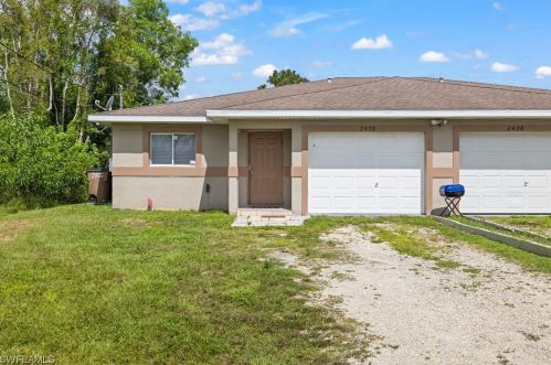 2436 Vernon Ave, Lehigh Acres, FL 33973-6103