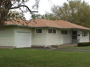 1421 Keokuk St, Iowa City IA  52240-2113 exterior
