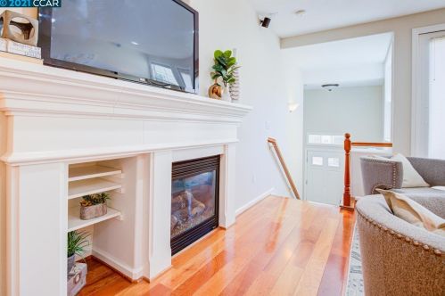 4149 Clarinbridge Cir, Pleasanton, CA 94568-7211
