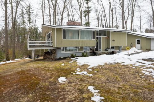 418 Deerpath Ln, Allenstown NH  03275-3213 exterior