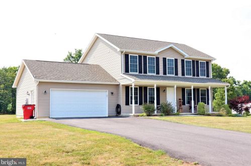 258 Chisholm Dr, Hedgesville, WV 25427-7411