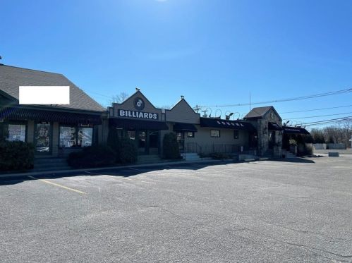7358 Post Rd, North Kingstown RI  02852-3214 exterior