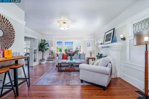 4171 Howe St, Oakland CA  94611-5117 exterior